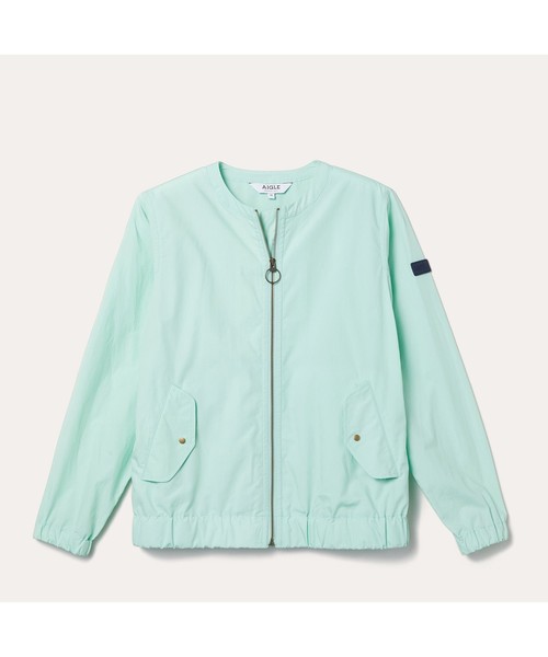 AIGLE(エーグル)の「撥水 フワクシャ ドゥ ショートジャケット(ブルゾン・レディース・ベージュ/ライトグリーン/ダークネイビー・40/38/36)」の12枚目の写真