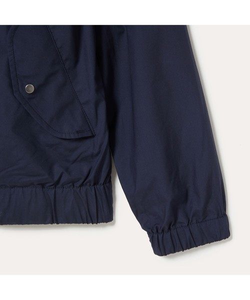 AIGLE(エーグル)の「撥水 フワクシャ ドゥ ショートジャケット(ブルゾン・レディース・ベージュ/ライトグリーン/ダークネイビー・40/38/36)」の5枚目の写真