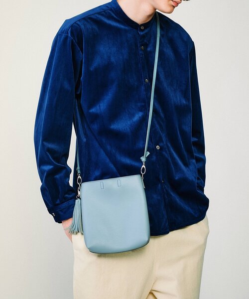 tk.TAKEO KIKUCHI（ティーケータケオキクチ）の「スクエアポシェット/ショルダーバッグ（ショルダーバッグ・メンズ・ブラック/キャメル/ライトグリーン/ライトブルー/ブラック系3・00）」の4枚目の写真