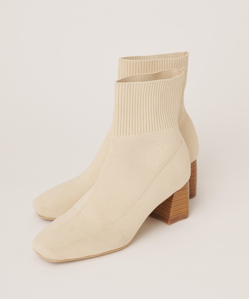 natural couture(ナチュラルクチュール)の「リブ切替ニットブーツ(ブーツ・レディース・ブラック/モカ/ライトベージュ・M/L)」の3枚目の写真
