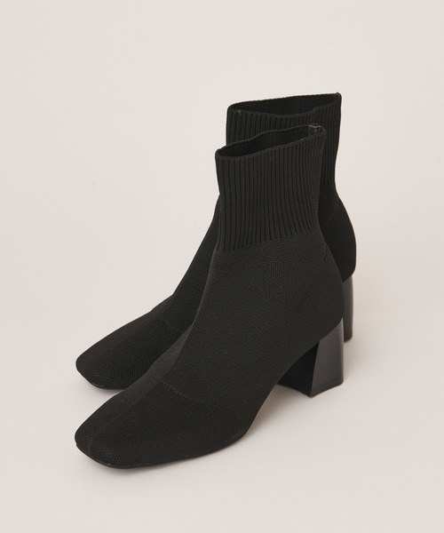 natural couture(ナチュラルクチュール)の「リブ切替ニットブーツ(ブーツ・レディース・ブラック/モカ/ライトベージュ・M/L)」の2枚目の写真