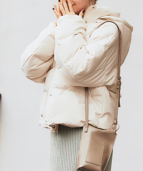 archives（アルシーヴ）の「ホワイトグースシームレスフードダウン（ダウンジャケット/コート・レディース・ブラック/アイボリー/グレー系その他・MEDIUM）」の18枚目の写真