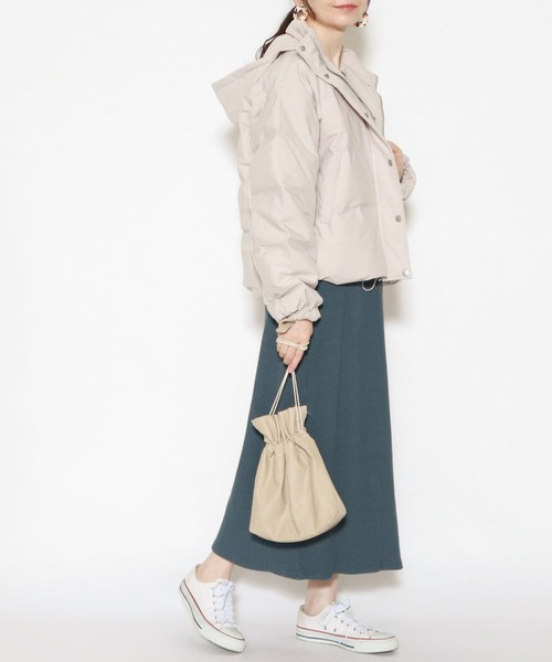 archives（アルシーヴ）の「ホワイトグースシームレスフードダウン（ダウンジャケット/コート・レディース・ブラック/アイボリー/グレー系その他・MEDIUM）」の21枚目の写真