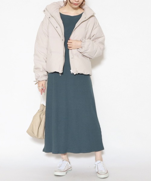 archives（アルシーヴ）の「ホワイトグースシームレスフードダウン（ダウンジャケット/コート・レディース・ブラック/アイボリー/グレー系その他・MEDIUM）」の22枚目の写真