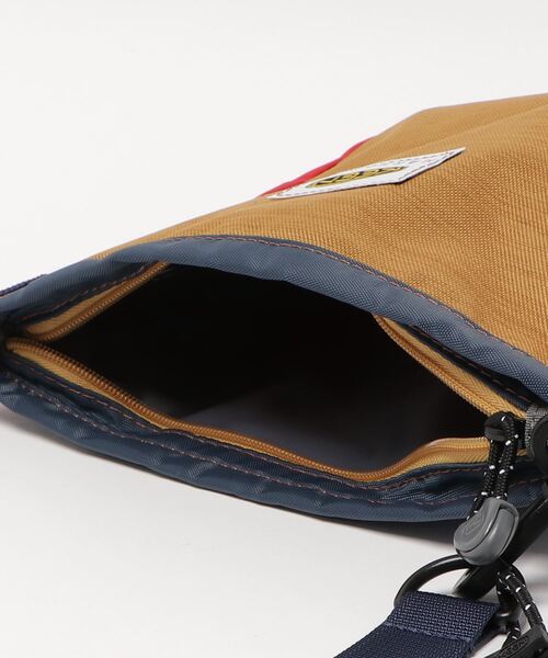 KEEN（キーン）の「HARVEST SACOCHE U-MULTI5 / ハーベスト サコッシュ（ボディバッグ/ウエストポーチ・メンズ・マルチ・FREE）」の4枚目の写真