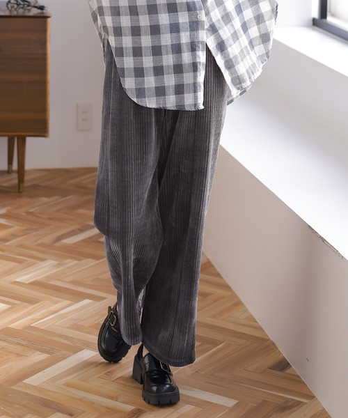 Girly Doll（ガーリードール）の「コーデュロイパンツ（その他パンツ・レディース・ホワイト/ブラック/ダークブルー/グレー/ブラウン/モカ・M/L）」の15枚目の写真