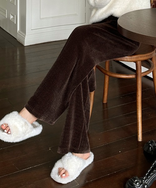 Girly Doll（ガーリードール）の「コーデュロイパンツ（その他パンツ・レディース・ホワイト/ブラック/ダークブルー/グレー/ブラウン/モカ・M/L）」の10枚目の写真