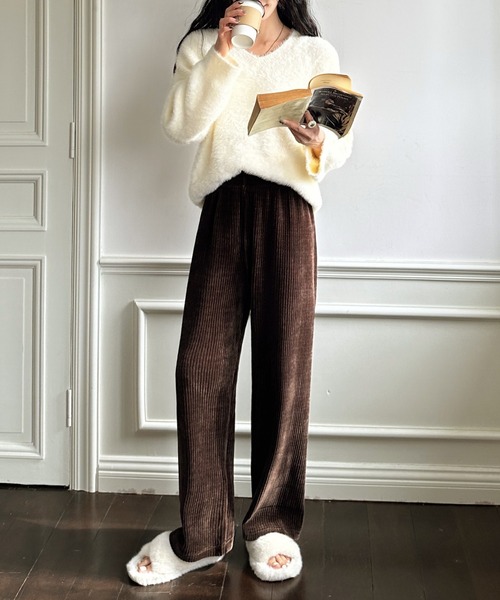 Girly Doll（ガーリードール）の「コーデュロイパンツ（その他パンツ・レディース・ホワイト/ブラック/ダークブルー/グレー/ブラウン/モカ・M/L）」の9枚目の写真