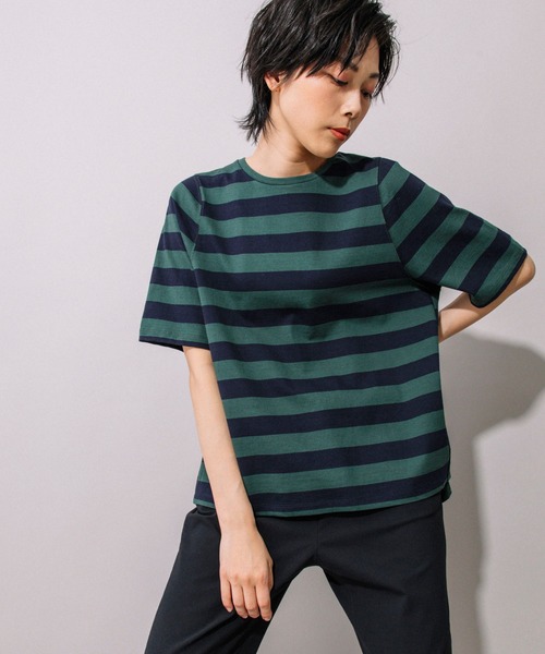 Munich(ミューニック)の「コットンボーダー フレアTシャツ(Tシャツ/カットソー・レディース・ホワイト/グリーン/キャメル・FREE)」の2枚目の写真