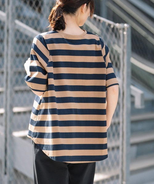 Munich(ミューニック)の「コットンボーダー フレアTシャツ(Tシャツ/カットソー・レディース・ホワイト/グリーン/キャメル・FREE)」の17枚目の写真