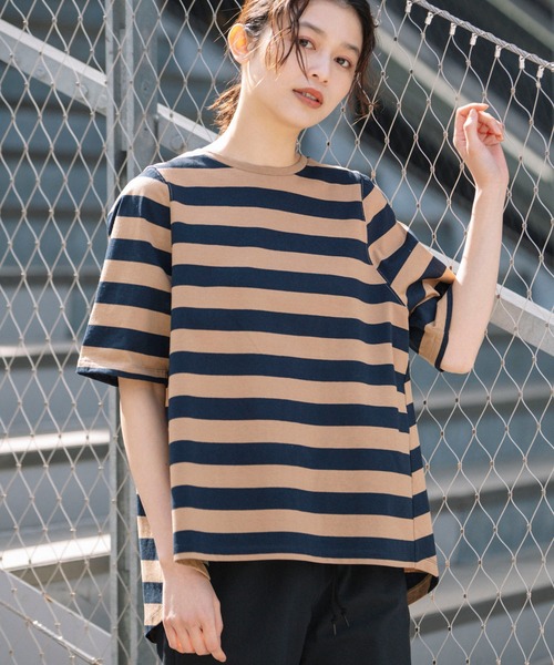 Munich(ミューニック)の「コットンボーダー フレアTシャツ(Tシャツ/カットソー・レディース・ホワイト/グリーン/キャメル・FREE)」の11枚目の写真