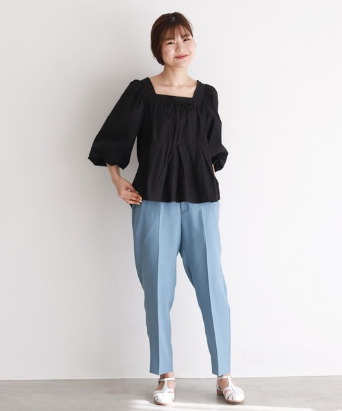 SLOBE IENA（スローブイエナ）の「タイプライタースクエアネックタックブラウス【手洗い可能】◆（シャツ/ブラウス・レディース・ホワイト/ブラック/ベージュ・FREE）」の19枚目の写真