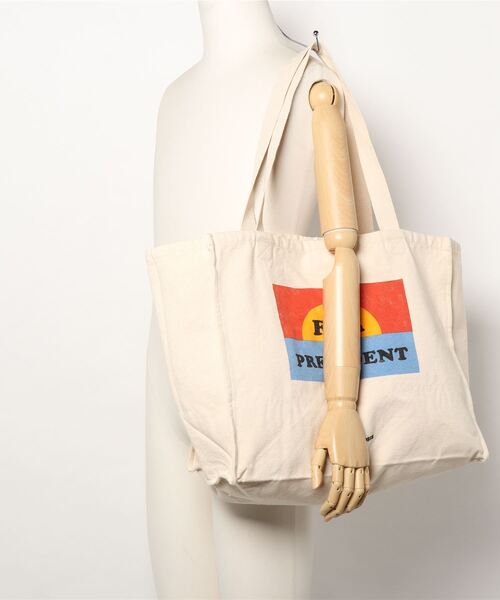 BOBO CHOSES（ボボショーズ）の「For President Tote Bag（トート