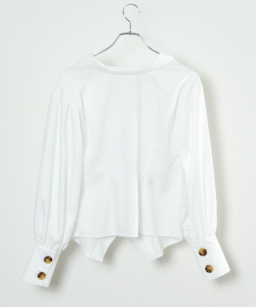 SHEER flow（シアーフロウ）の「【インフルエンサー Yukiko Sanoプロデュースアイテム】カシュクールボタンブラウス（シャツ/ブラウス・レディース・オフホワイト・FREE）」の17枚目の写真