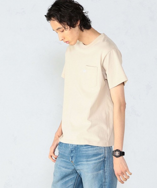 Lee（リー）の「【ユニセックス】ワンポイントロゴ刺繍 半袖Tシャツ（Tシャツ/カットソー・メンズ・ブラック/ベージュ/パープル/オフホワイト/ブルー/ベージュ系その他・SMALL/MEDIUM/LARGE/X-LARGE）」の4枚目の写真