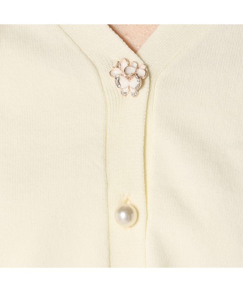 LODISPOTTO（ロディスポット）の「ビジューボタンＶネックカーディガン（カーディガン/ボレロ・レディース・ホワイト/ラベンダー/イエロー系その他/ブラック/ピンク・MEDIUM）」の11枚目の写真