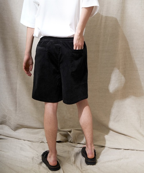 EMMA CLOTHES(エマクローズ)の「サマーコーデュロイストレッチ ワイドシルエットショーツ EMMA CLOTHES(その他パンツ・メンズ・ライトグレー/ブラック/アイボリー/ブルー/ベージュ・M/L)」の10枚目の写真