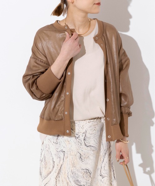 audrey and john wad（オードリーアンドジョンワッド）の「ノーカラーシアーブルゾン（ブルゾン・レディース・ベージュ/ブラック・M）」の5枚目の写真