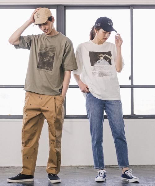 GLOBAL WORK（グローバルワーク）の「BLIND BARBERプリントT/940140（Tシャツ/カットソー・メンズ・ホワイト/ブラウン/グリーン・SMALL/MEDIUM/LARGE/X-LARGE）」の14枚目の写真