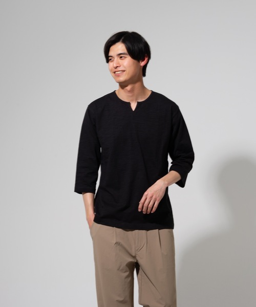 Blue Standard (ブルースタンダード)の「【BLUE STANDARD】オーガニックコットン スラブ7分袖キーネックTシャツ サスティナビリティアイテム(Tシャツ/カットソー・メンズ・ブラック/ブラウン/ホワイト/ネイビー/オリーブ・X-LARGE/SMALL/LARGE/MEDIUM)」の3枚目の写真