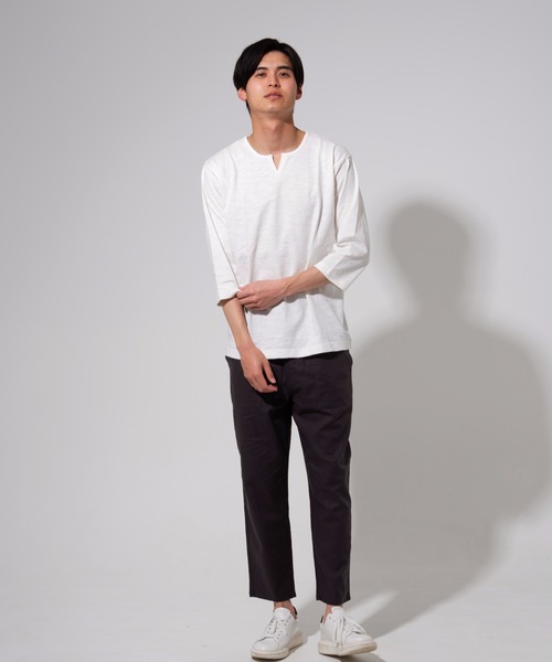 Blue Standard (ブルースタンダード)の「【BLUE STANDARD】オーガニックコットン スラブ7分袖キーネックTシャツ サスティナビリティアイテム(Tシャツ/カットソー・メンズ・ブラック/ブラウン/ホワイト/ネイビー/オリーブ・X-LARGE/SMALL/LARGE/MEDIUM)」の6枚目の写真