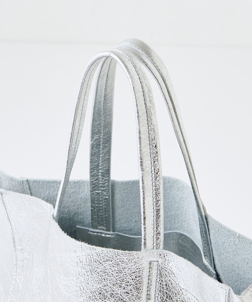 BEARDSLEY(ビアズリー)の「”MARCO MASI”トートバッグ(トートバッグ・レディース・シルバー・FREE)」の3枚目の写真
