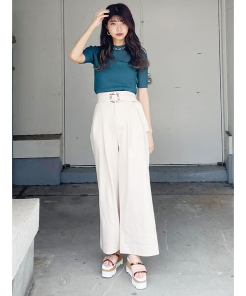 MURUA（ムルーア）の「シアーミニマルハーフスリーブトップス（ニット/セーター・レディース・ブラック/グリーン/オフホワイト/グレー・FREE）」の15枚目の写真