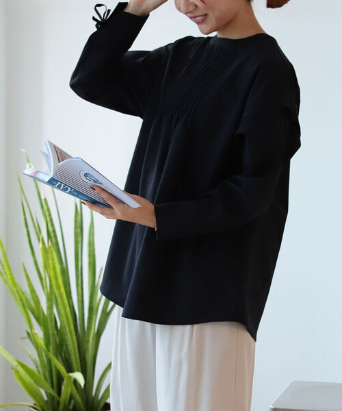 BeAMS DOT（ビームスドット）の「【WEB限定】BeAMS DOT / 2way ピンタックブラウス（シャツ/ブラウス・レディース・ホワイト/ブラック・FREE）」の9枚目の写真