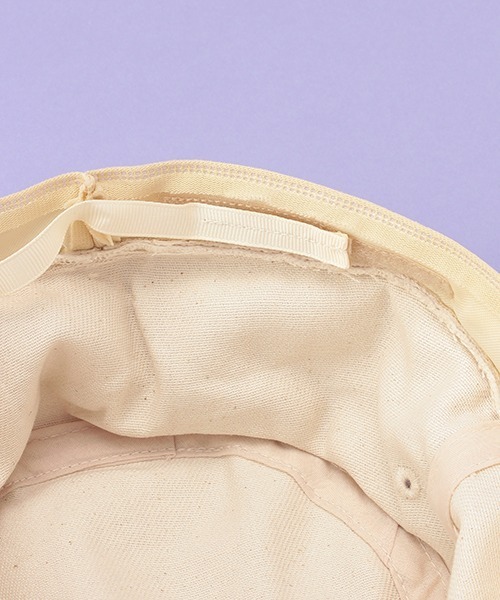 LOVETOXIC（ラブトキシック）の「カレッジ刺しゅうバケットハット（ハット・キッズ・アイボリー/サックスブルー/ブラック/マルチ・FREE）」の11枚目の写真