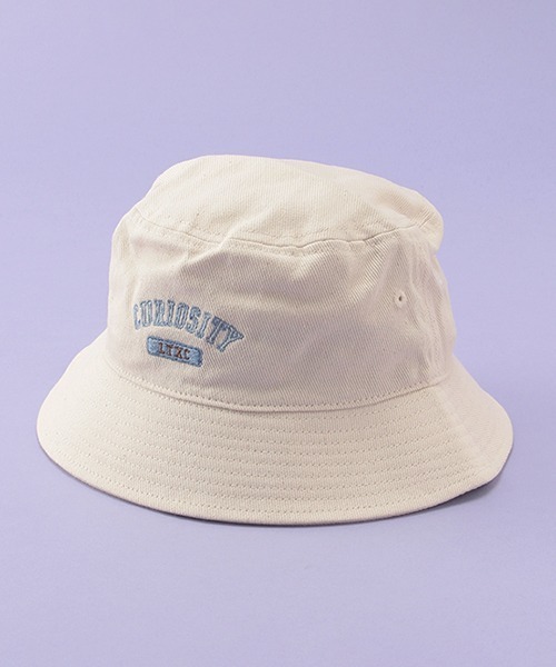 LOVETOXIC（ラブトキシック）の「カレッジ刺しゅうバケットハット（ハット・キッズ・アイボリー/サックスブルー/ブラック/マルチ・FREE）」の16枚目の写真