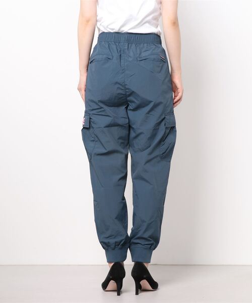AAPE BY A BATHING APE(エーエイプバイアベイシングエイプ)の「AAPE PANTS(カーゴパンツ・レディース・ダークグレー/ベージュ系その他2・SMALL/MEDIUM/X-SMALL/XX-SMALL)」の3枚目の写真