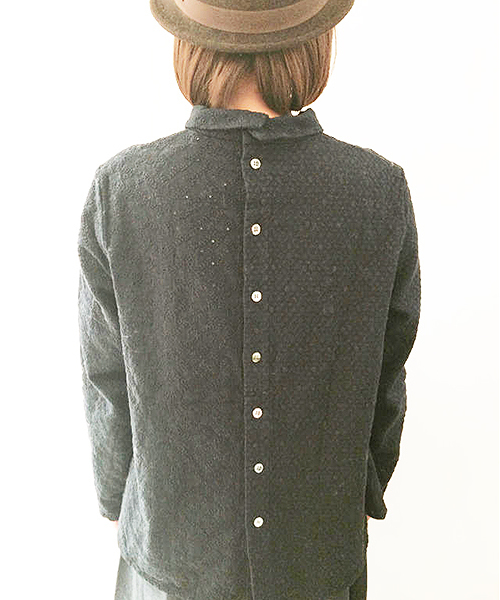 PUAL CE CIN（ピュアルセシン）の「刺繍Ｐ／ＯＢＬ（シャツ/ブラウス・レディース・ナチュラル/ネイビー・FREE）」の12枚目の写真