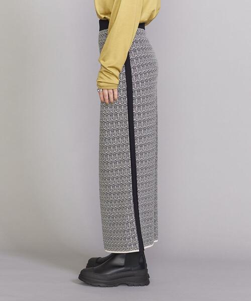 BEAUTY&YOUTH UNITED ARROWS（ビューティーアンドユースユナイテッドアローズ）の「BY ジャカードニット ロングスカート（スカート・レディース・ブラック/ダークグリーン・FREE）」の5枚目の写真