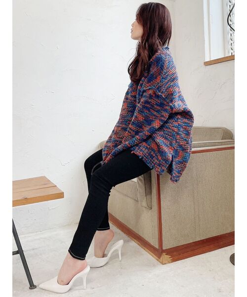 GYDA(ジェイダ)の「スペースダイヤーンVネックBIG ニット TOPS(ニット/セーター・レディース・グレー/ネイビー/ブラウン・FREE)」の20枚目の写真