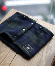 BEAMS / MOON ネックウォーマー