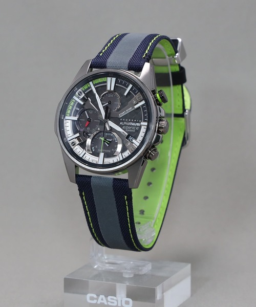 EDIFICE(エディフィス)の「【生産数量限定】Scuderia AlphaTauri F1コラボレーションモデル / EQB-1200AT-1AJR(アナログ腕時計・メンズ・ブラック・FREE)」の5枚目の写真