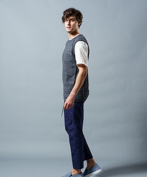 wjk（ダヴルジェイケイ）の「mcg2950-roll knit vest ベスト（ベスト・メンズ・ライトグレー/グリーン系その他/チャコール・S/M/L/XL）」の12枚目の写真