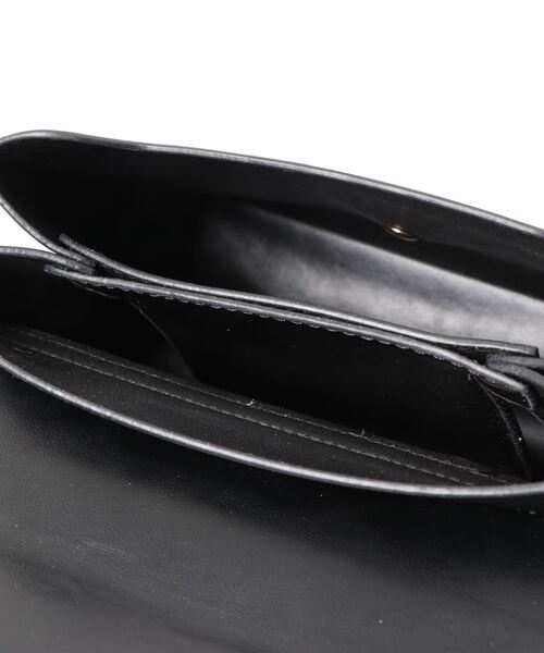 Didot.showroom（ディドット ショールーム）の「accordion bag / アコーディオン台形ハンドルバッグ（ハンドバッグ・レディース・ブラック/イエロー/アイボリー・FREE）」の6枚目の写真