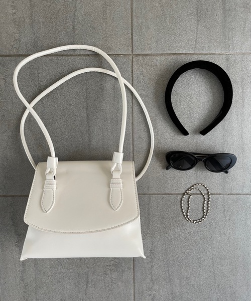 Didot.showroom（ディドット ショールーム）の「accordion bag / アコーディオン台形ハンドルバッグ（ハンドバッグ・レディース・ブラック/イエロー/アイボリー・FREE）」の2枚目の写真