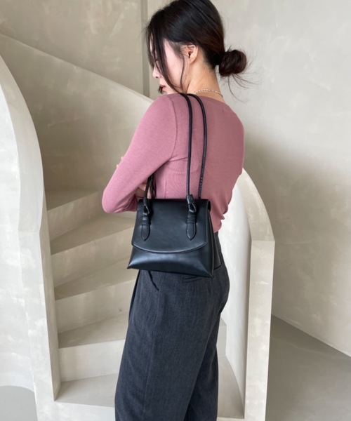Didot.showroom（ディドット ショールーム）の「accordion bag / アコーディオン台形ハンドルバッグ（ハンドバッグ・レディース・ブラック/イエロー/アイボリー・FREE）」の22枚目の写真