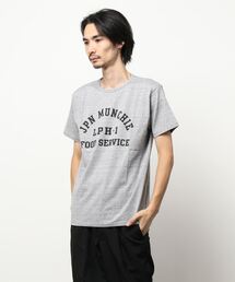 THE PENNY（ザペニー）の「JPN MUNCHIE FOOD SERVICE TEE（Tシャツ/カットソー）」