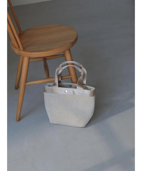 AMERICAN HOLIC（アメリカンホリック）の「【WEB限定】コーデュロイミニトート（トートバッグ・レディース・ブラック/ネイビー/カーキ/サックスブルー/アイボリー・FREE）」の6枚目の写真