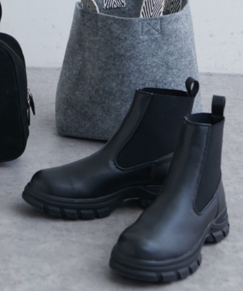 PUAL CE CIN（ピュアルセシン）の「チェルシーブーツ（ブーツ・レディース・ブラック・MEDIUM/LARGE）」の5枚目の写真