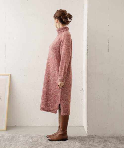 URBAN RESEARCH DOORS（アーバンリサーチドアーズ）の「ミックスカラーニットワンピース（ワンピース・レディース・ライトグレー/ピンク/グリーン・ONE）」の18枚目の写真