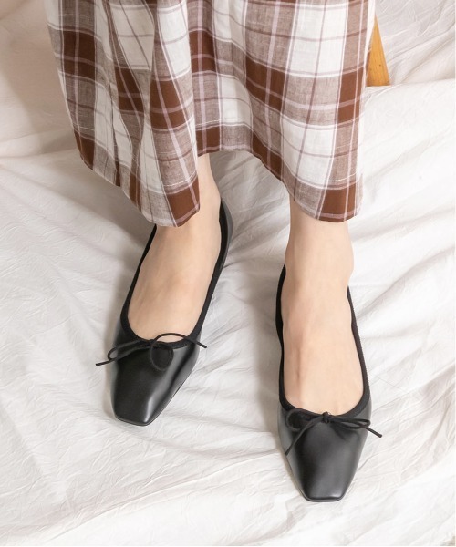 RANDA（ランダ）の「ストレスフリー/ソフト 配色デザインスクエアバレエシューズ（バレエシューズ・レディース・ブラック/ベージュ/シルバー/アイボリー・23/24/25/22/25.5/22.5/24.5/23.5/21.5）」の8枚目の写真