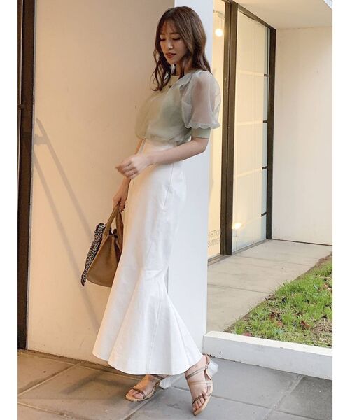 dazzlin(ダズリン)の「チュールスリーブシアーニットトップス(ニット/セーター・レディース・オフホワイト/アイボリー/ラベンダー/ベージュ/グリーン/ブルー・FREE)」の16枚目の写真