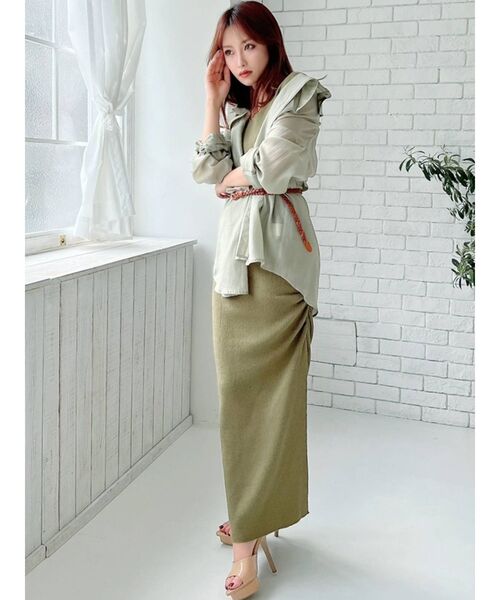 RESEXXY（リゼクシー）の「ディープスリットギャザーニットワンピース（ワンピース・レディース・ブラック/グリーン/ベージュ/モカ・FREE）」の14枚目の写真