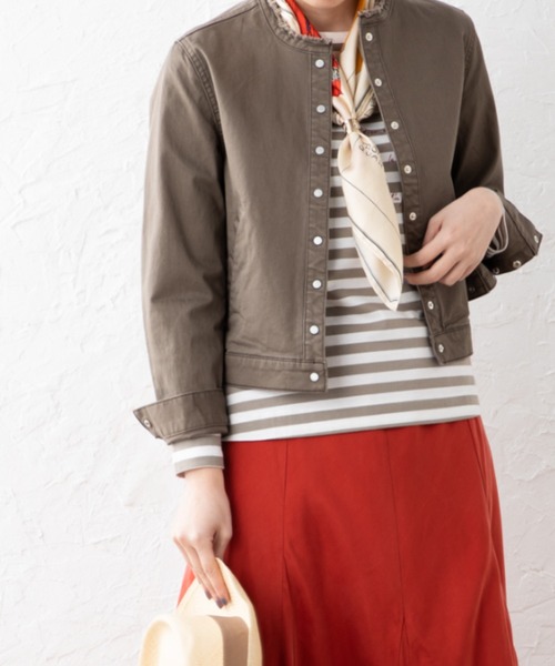 aunt lily（アントリリー）の「ドット釦アクセントカラーデニムジャケット（デニムジャケット・レディース・ホワイト/ブルー/カーキ・13号/11号/9号/7号）」の3枚目の写真