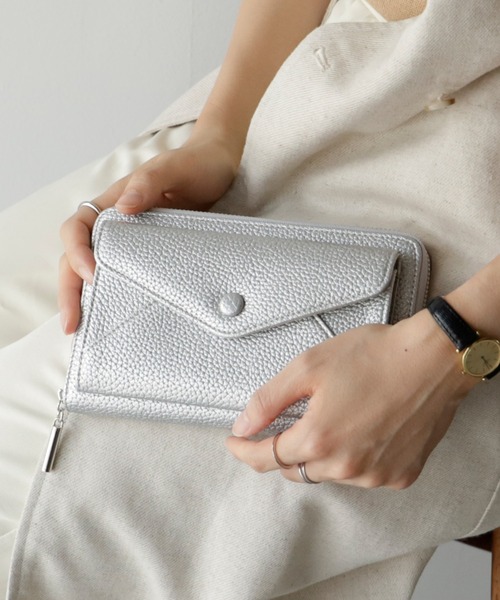 VitaFelice（ヴィータフェリーチェ）の「スキミング防止通帳ケース（パスポートケース・レディース・ライトグレー/モカ/チャコールグレー/シルバー/ブラック・FREE）」の5枚目の写真