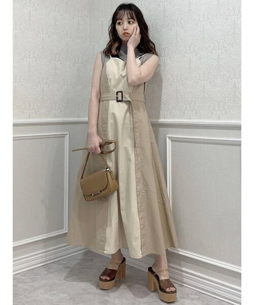 dazzlin（ダズリン）の「バイカラーレイヤードキャミワンピース（ワンピース・レディース・ブラック/ベージュ・FREE）」の18枚目の写真